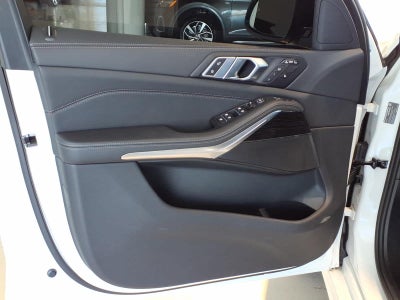 2026 BMW X7 xDrive40i Sports Activity Vehicle