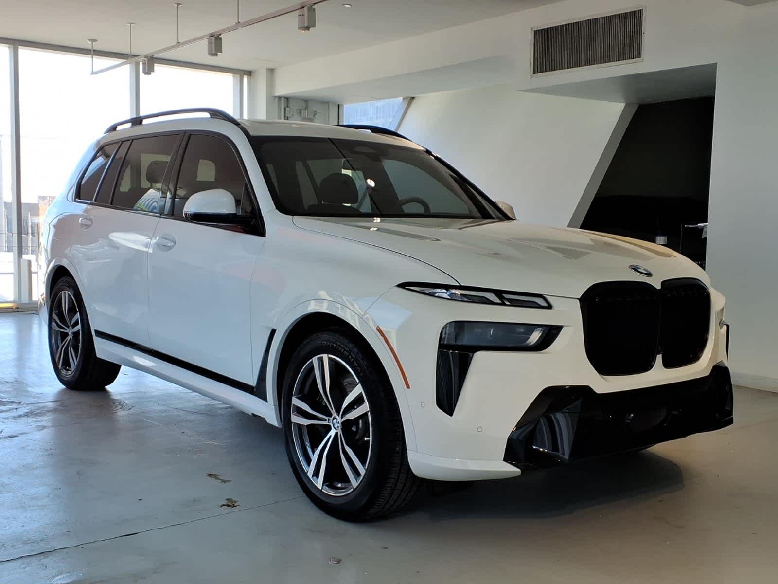 2026 BMW X7 xDrive40i Sports Activity Vehicle