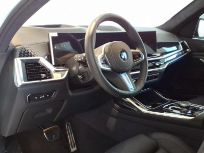 2026 BMW X7 xDrive40i Sports Activity Vehicle
