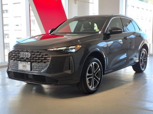 2025 Audi Q5 Premium 2.0 TFSI quattro