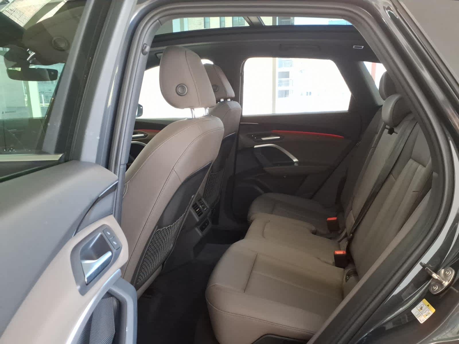 2025 Audi Q5 Premium 2.0 TFSI quattro