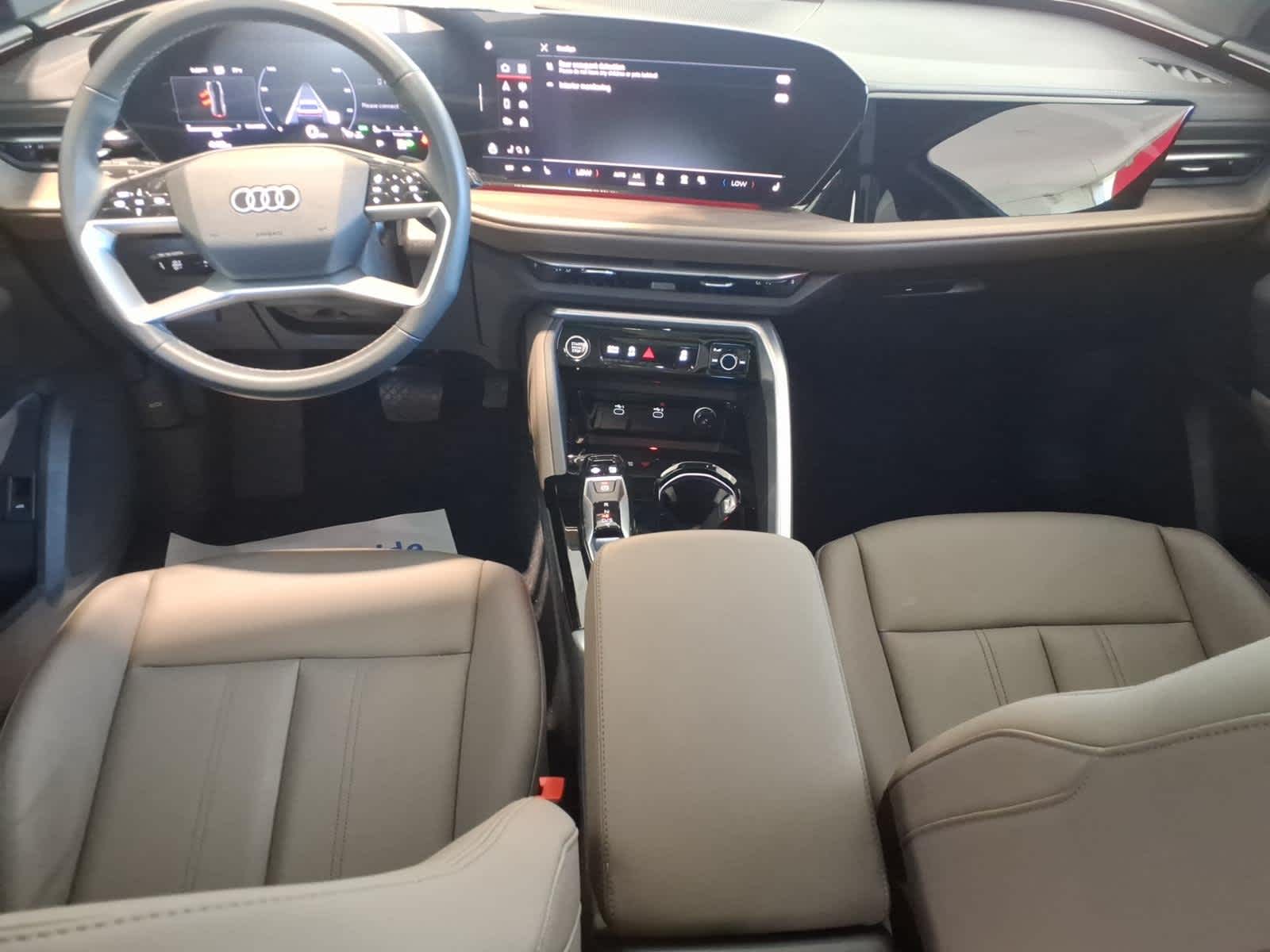 2025 Audi Q5 Premium 2.0 TFSI quattro