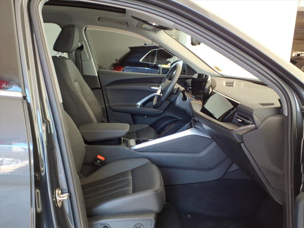 2025 Audi Q5 Premium 2.0 TFSI quattro