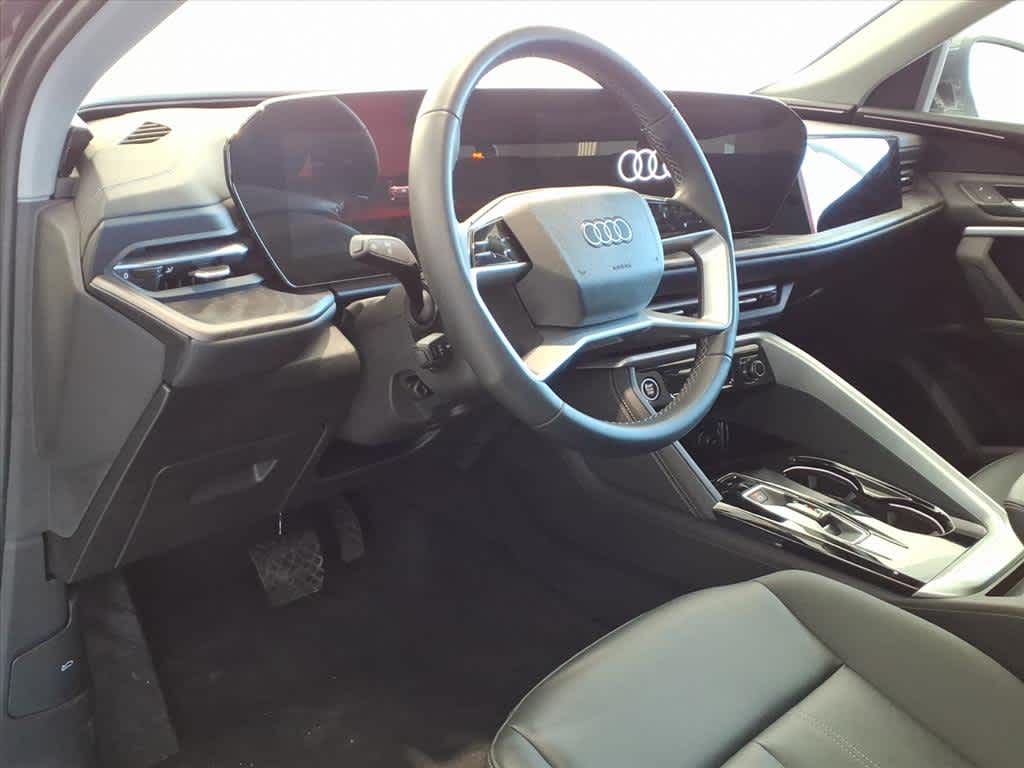 2025 Audi Q5 Premium 2.0 TFSI quattro