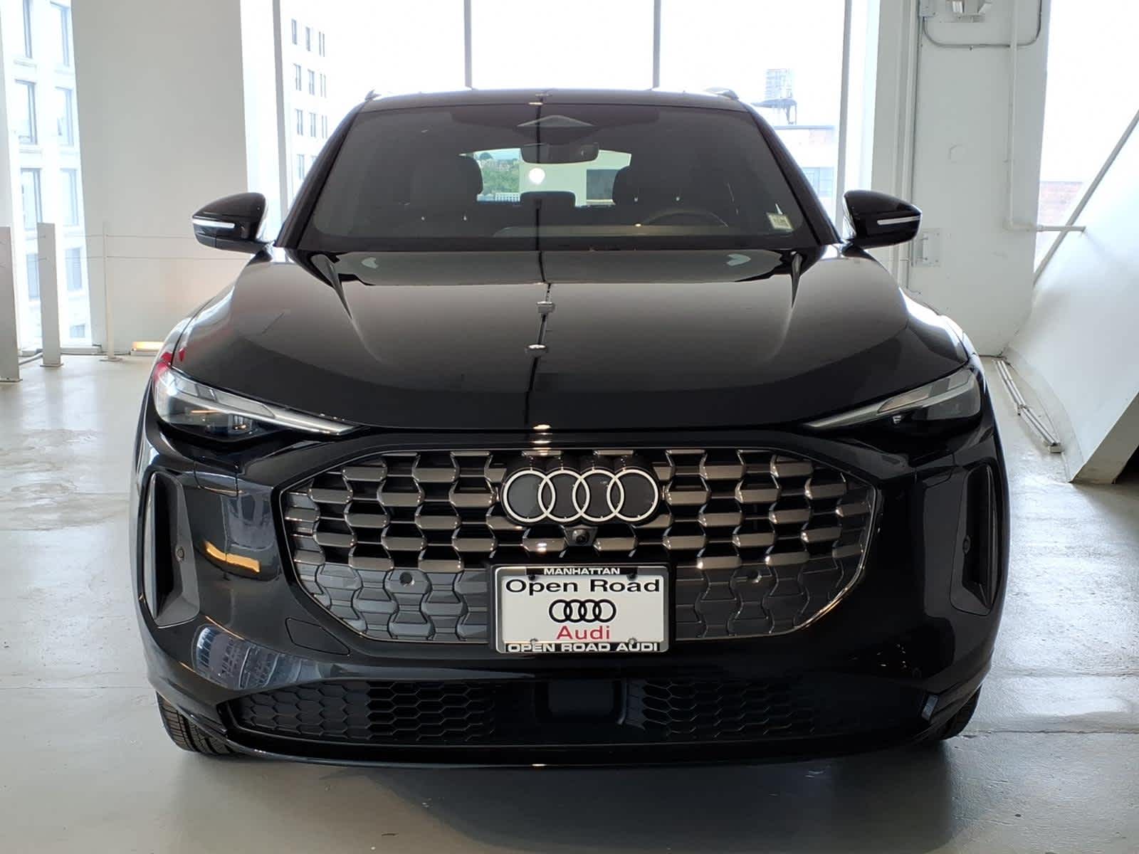 2025 Audi Q5 Premium 2.0 TFSI quattro