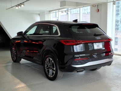 2025 Audi Q5 Premium 2.0 TFSI quattro