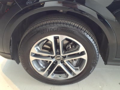 2025 Audi Q5 Premium 2.0 TFSI quattro