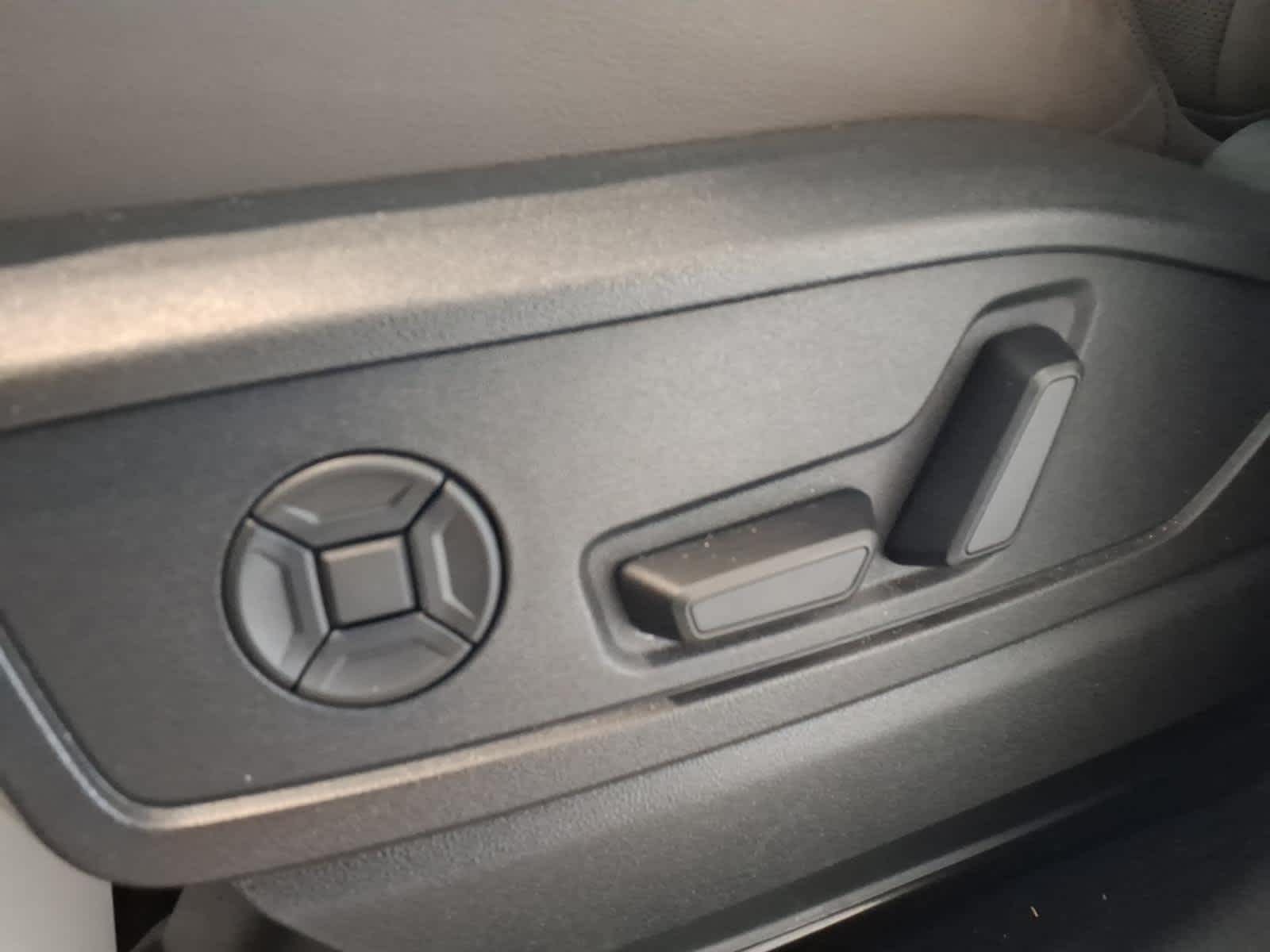 2025 Audi Q5 Premium Plus 2.0 TFSI quattro