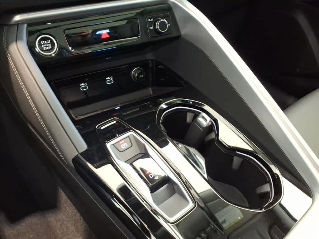 2025 Audi Q5 Premium Plus 2.0 TFSI quattro