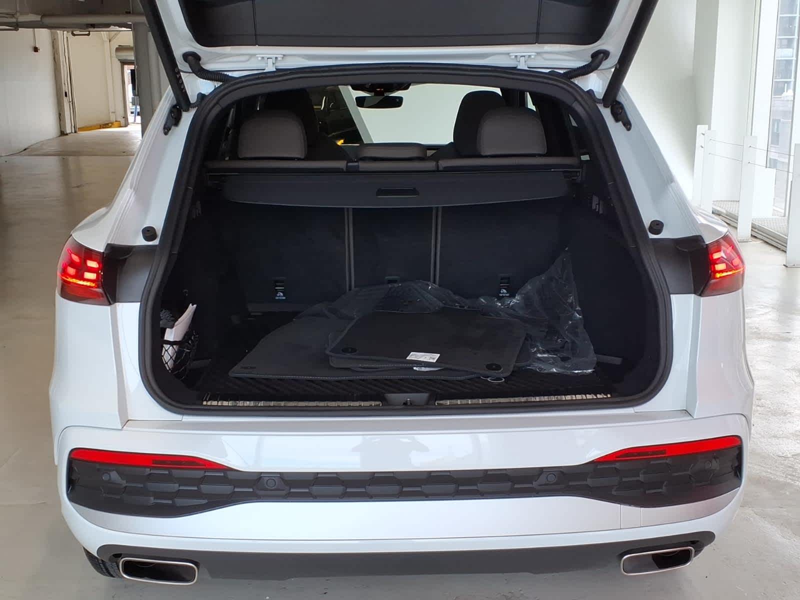 2025 Audi Q5 Premium Plus 2.0 TFSI quattro