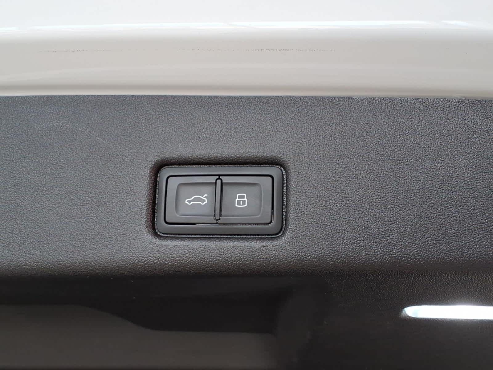2025 Audi Q5 Premium Plus 2.0 TFSI quattro