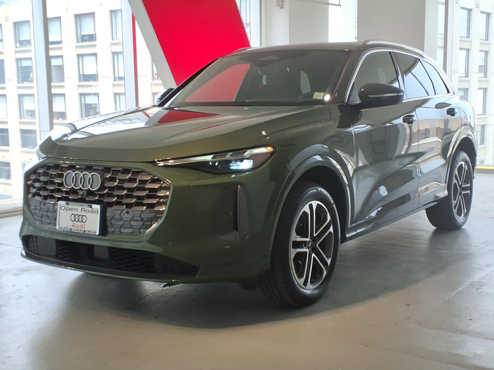2025 Audi Q5 Premium Plus 2.0 TFSI quattro