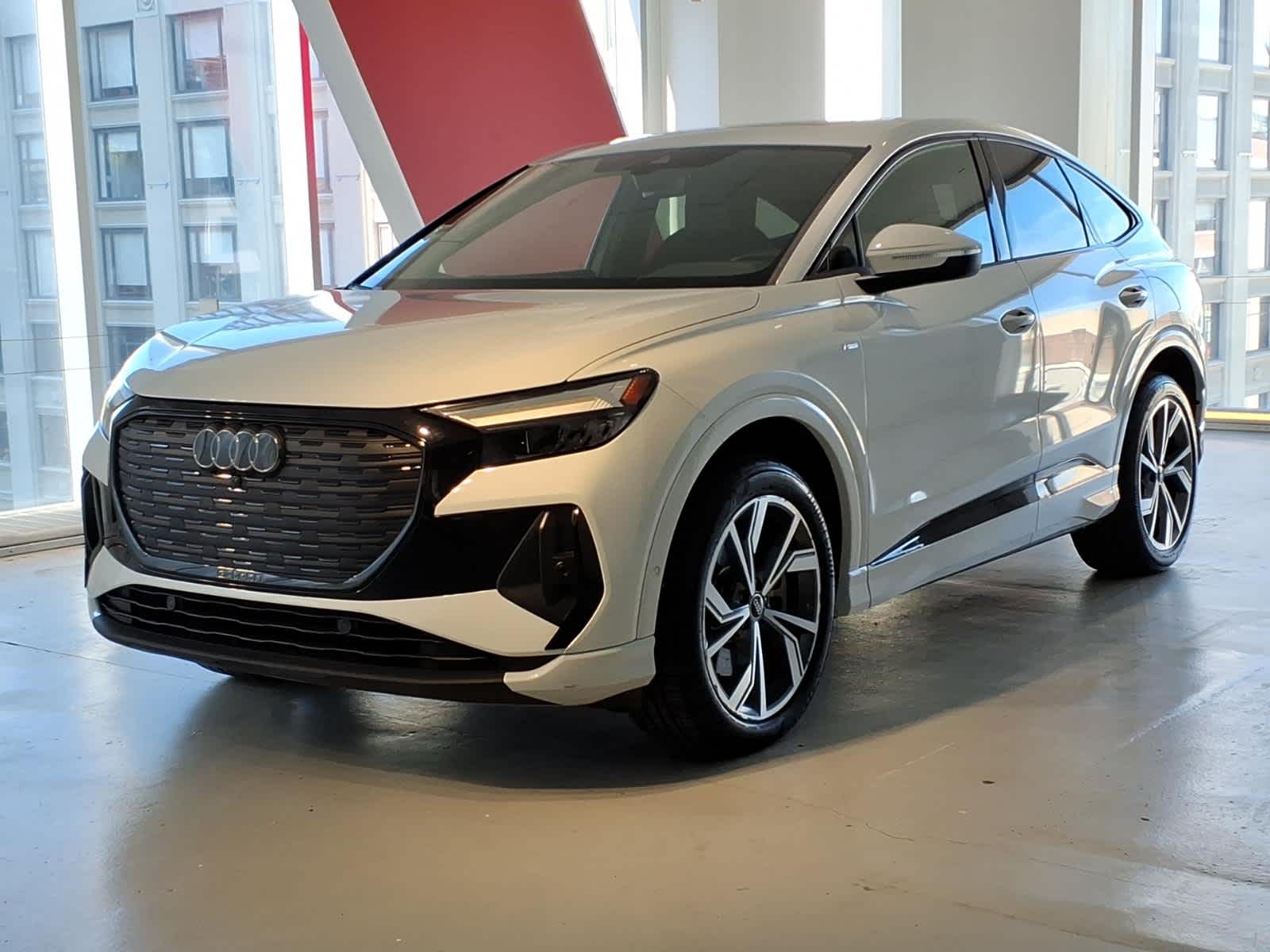 2024 Audi Q4 Sportback e-tron