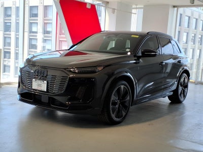 2025 Audi SQ6 e-tron Prestige quattro