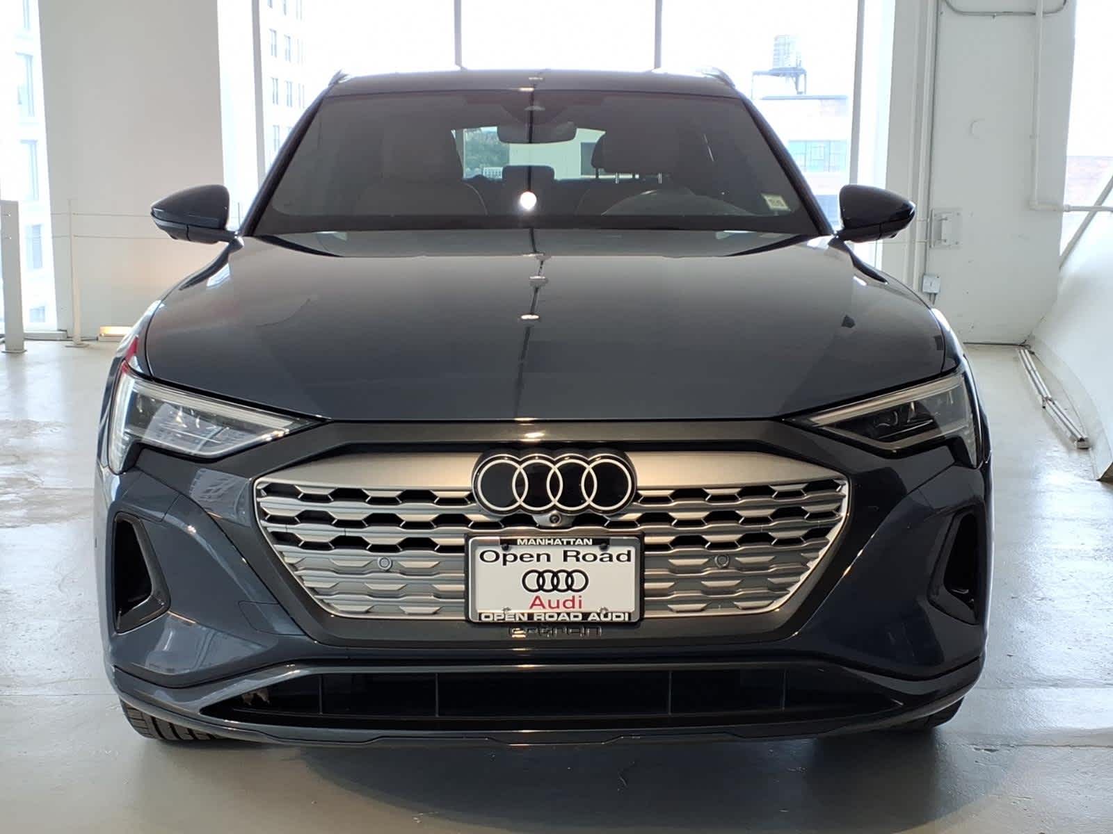 2024 Audi Q8 e-tron Prestige quattro