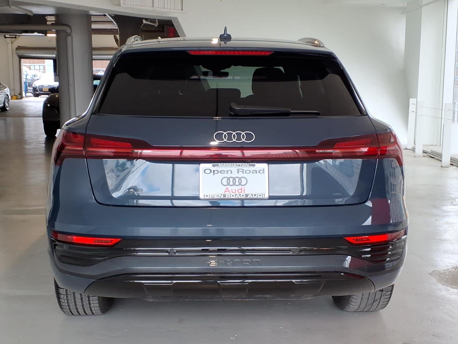 2024 Audi Q8 e-tron Prestige quattro