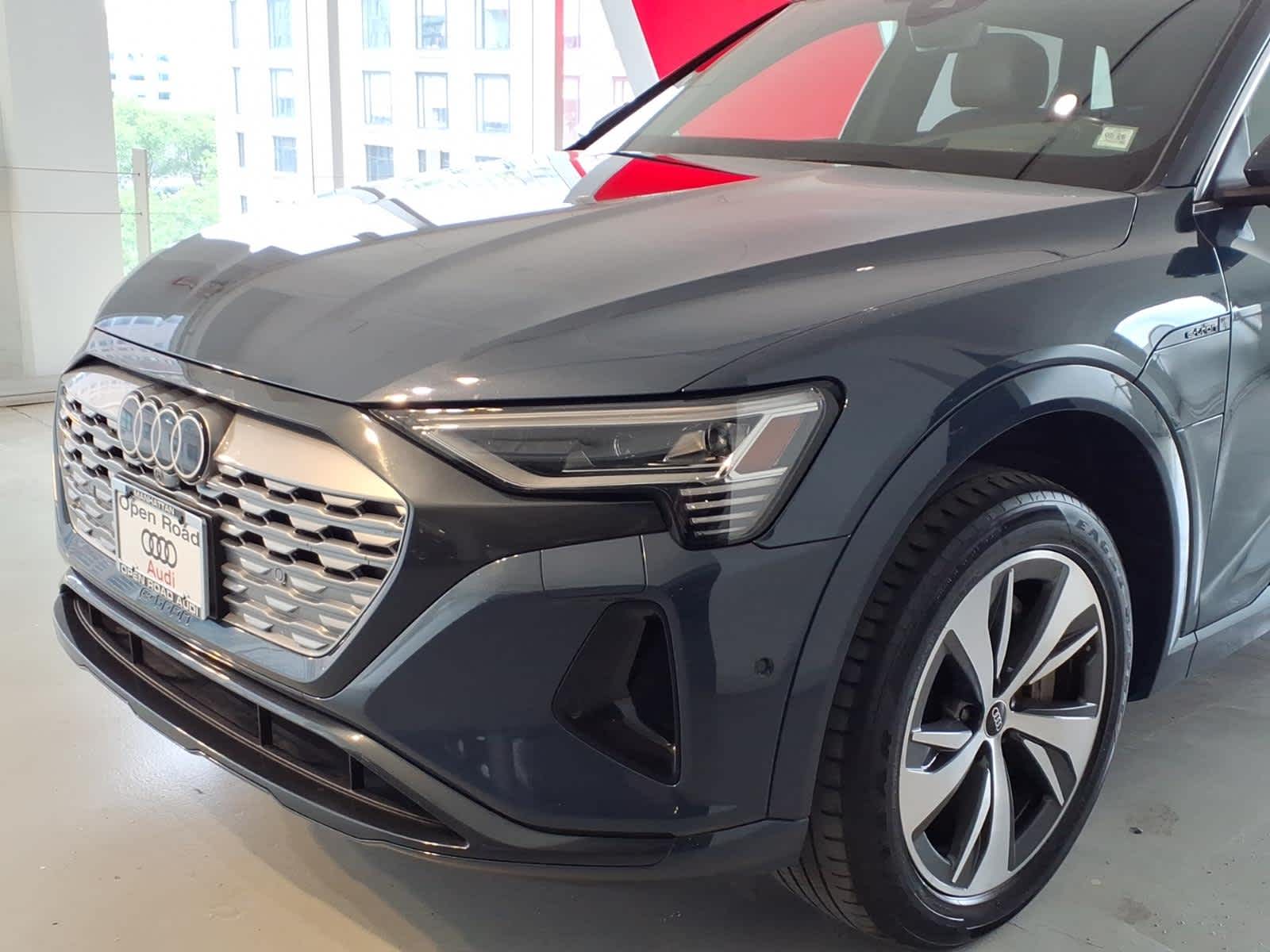 2024 Audi Q8 e-tron Prestige quattro