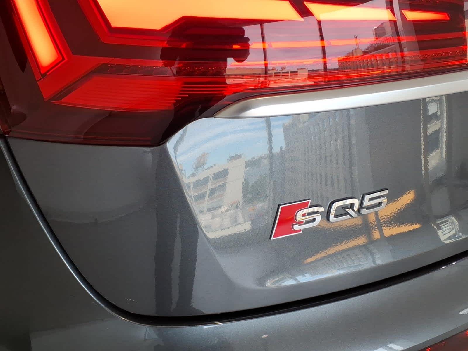 2023 Audi SQ5 Premium 3.0 TFSI quattro