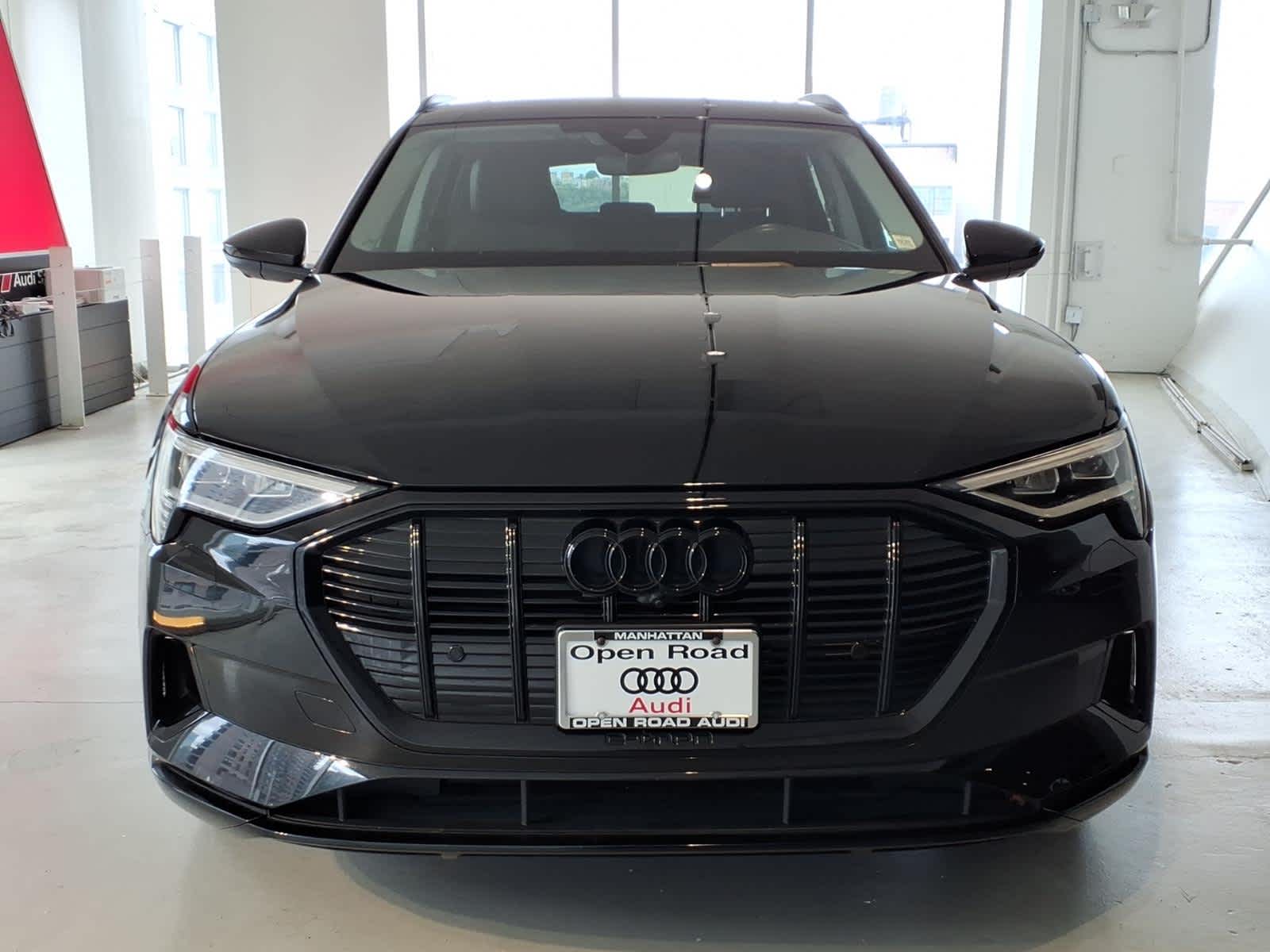 2023 Audi e-tron Premium quattro