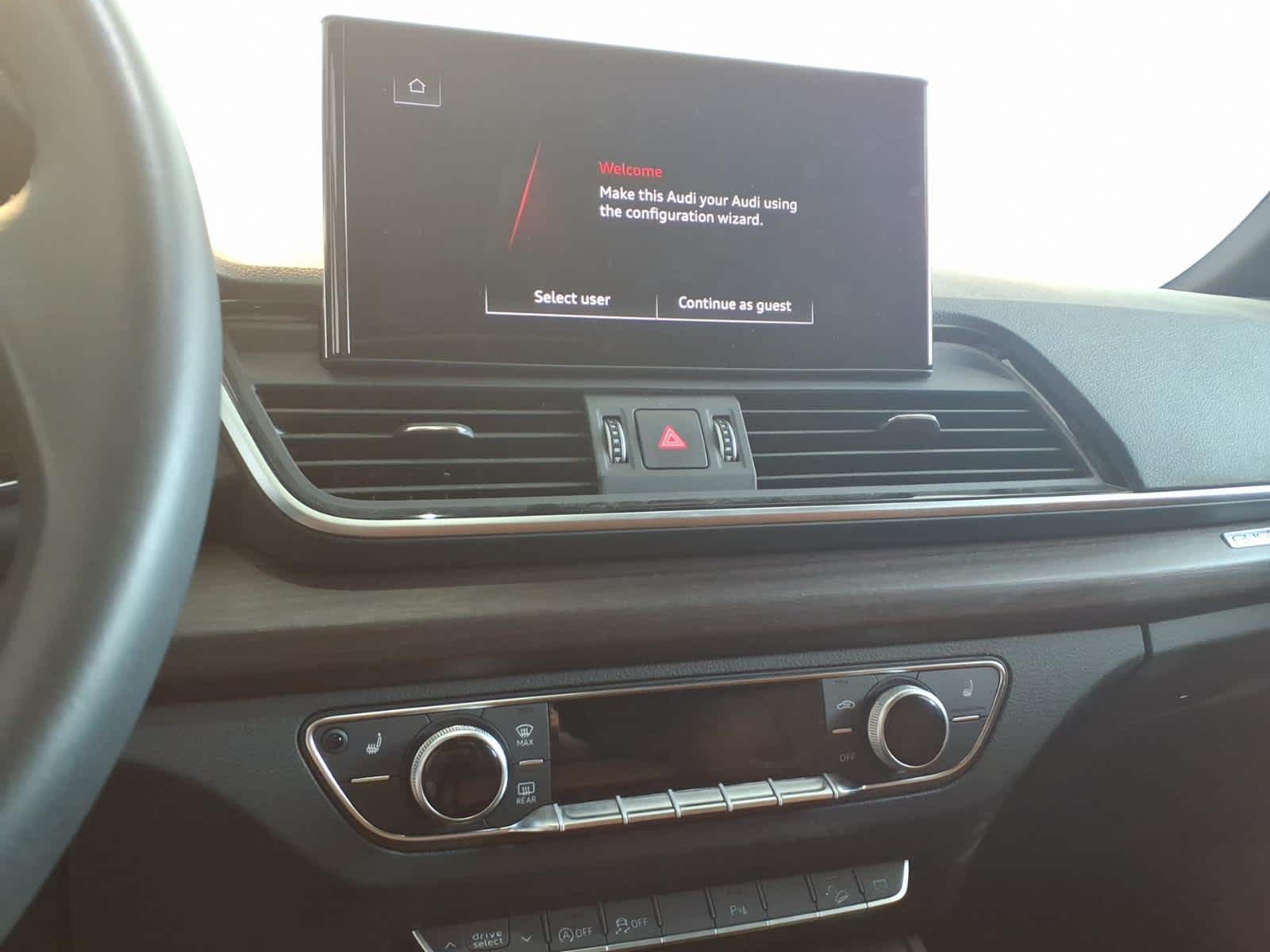 2024 Audi Q5 Premium 40 TFSI quattro