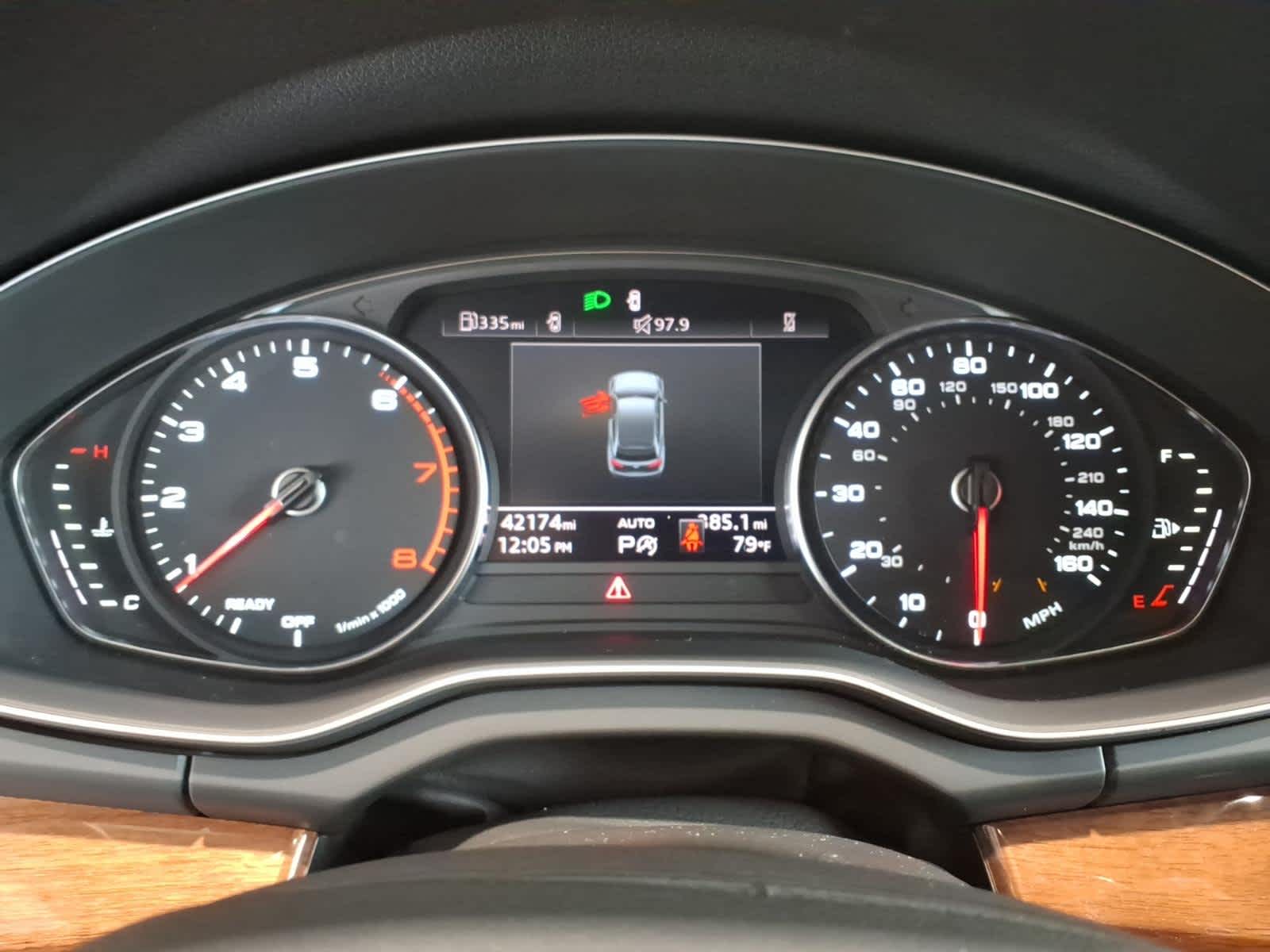 2023 Audi Q5 Premium 40 TFSI quattro