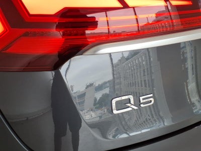 2023 Audi Q5 Premium 40 TFSI quattro
