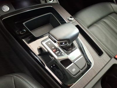 2022 Audi Q5 Premium 40 TFSI quattro