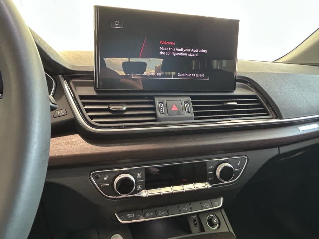 2025 Audi Q5 Premium 40 TFSI quattro