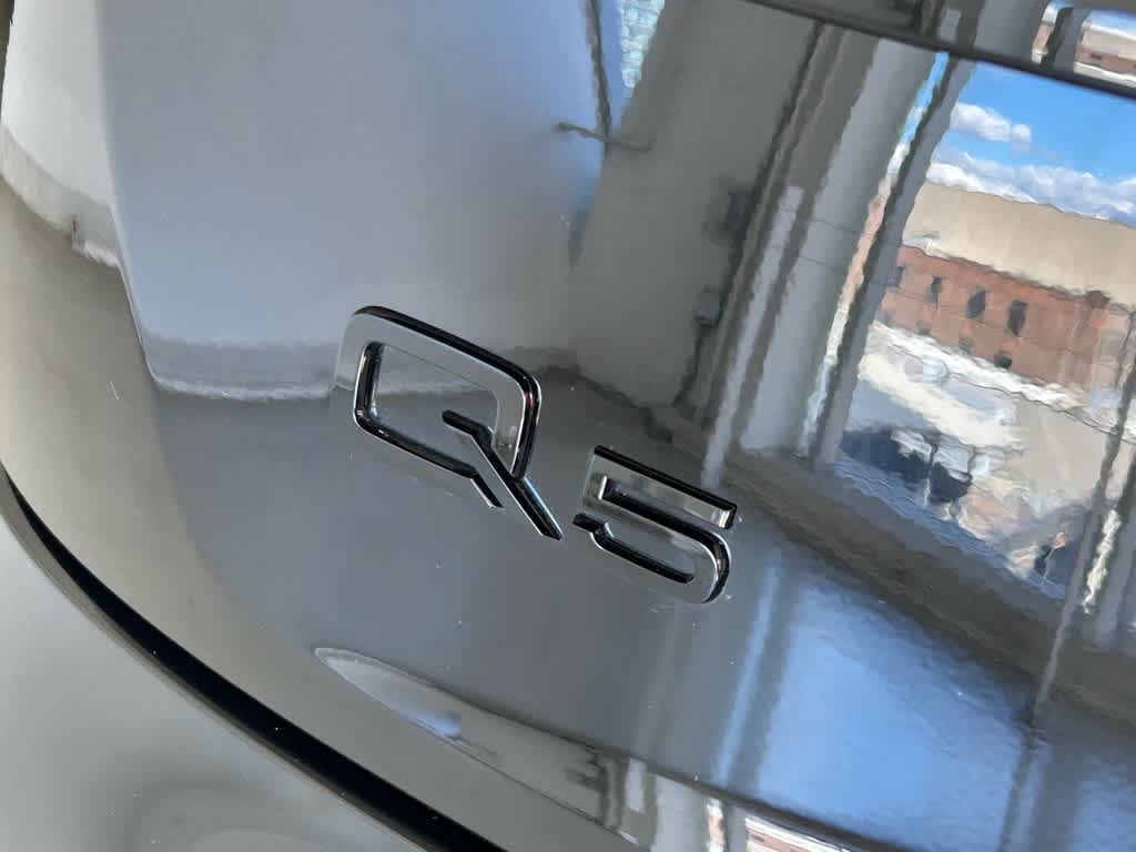 2025 Audi Q5 Premium 40 TFSI quattro