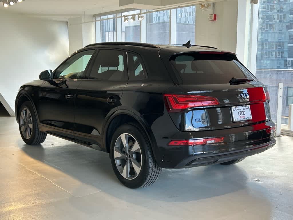 2025 Audi Q5 Premium 40 TFSI quattro