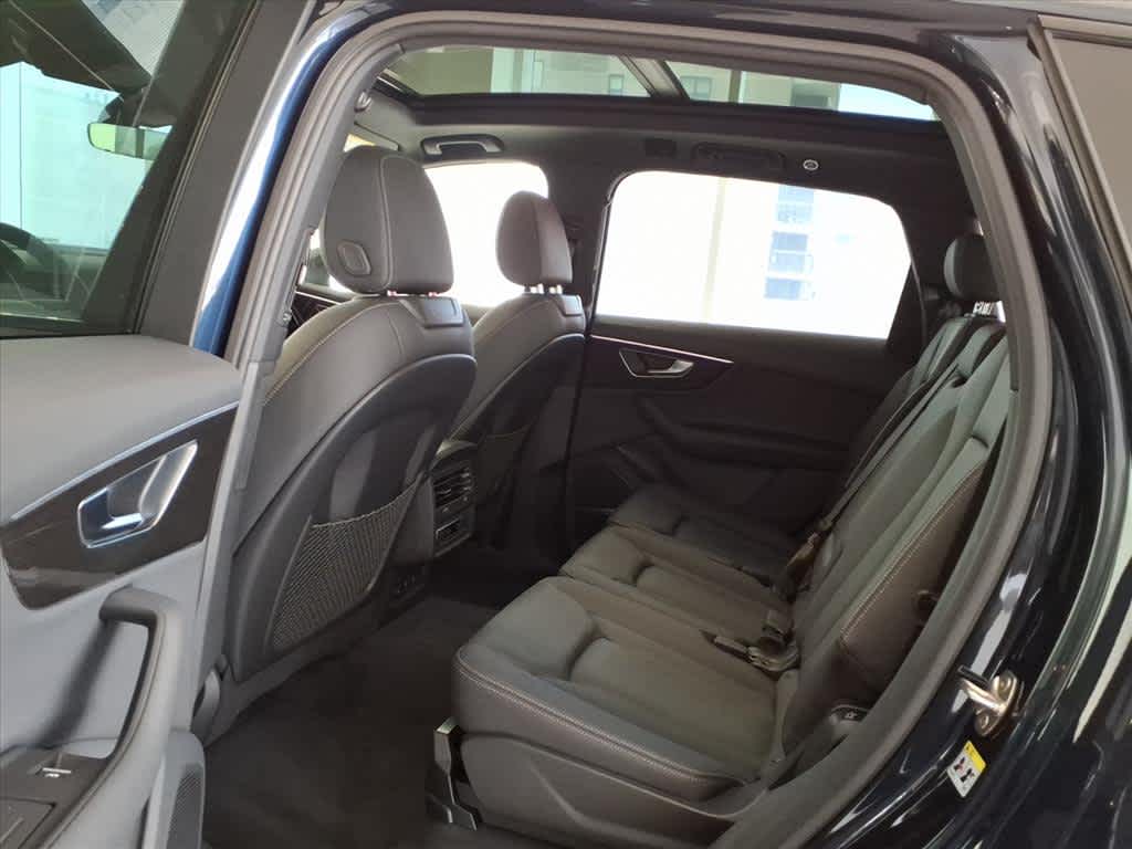 2025 Audi Q7 Premium 45 TFSI quattro