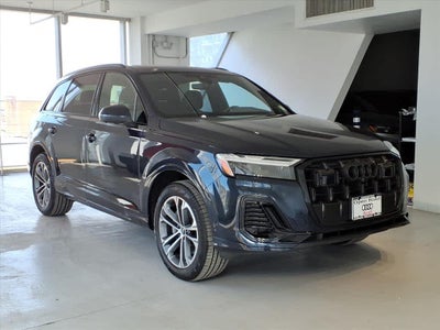 2025 Audi Q7 Premium 45 TFSI quattro
