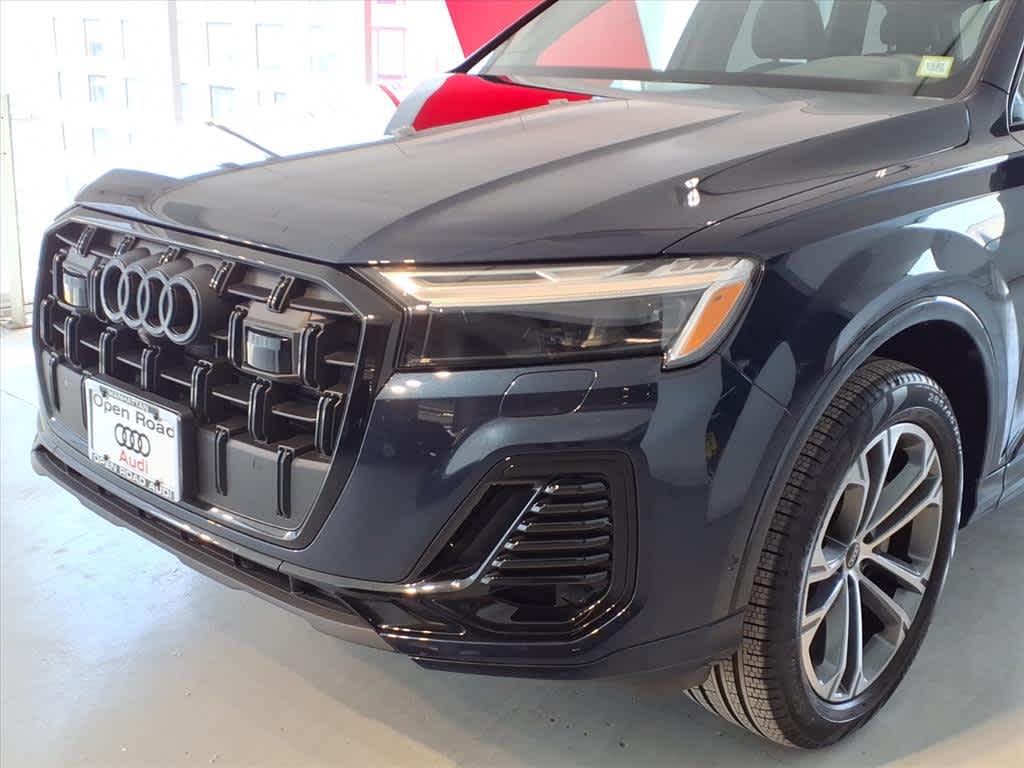 2025 Audi Q7 Premium 45 TFSI quattro