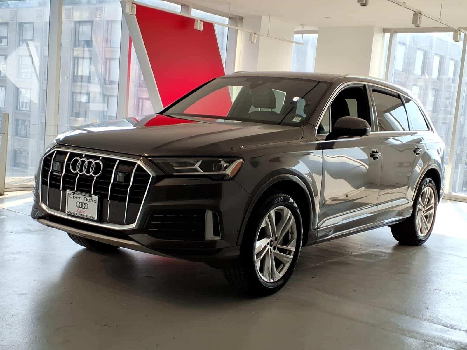 2023 Audi Q7 Premium 45 TFSI quattro