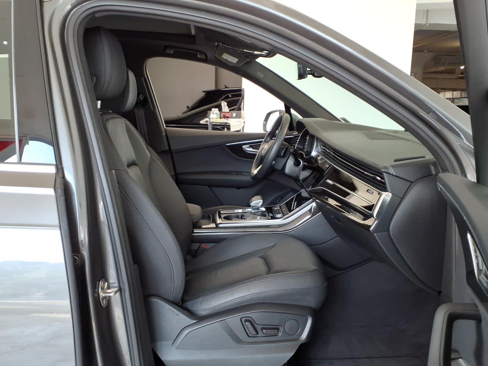 2023 Audi Q7 Premium 45 TFSI quattro