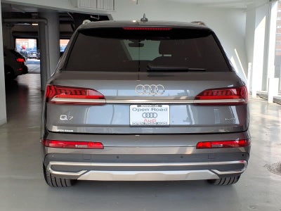 2023 Audi Q7 Premium 45 TFSI quattro