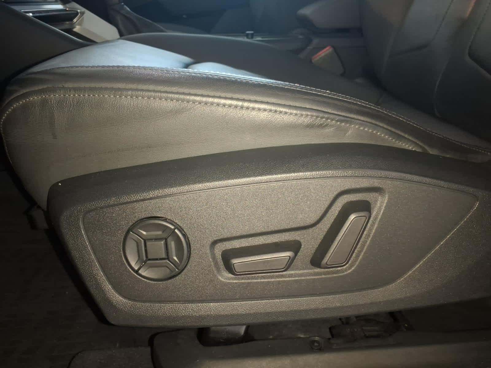 2020 Audi Q3 Premium 45 TFSI quattro