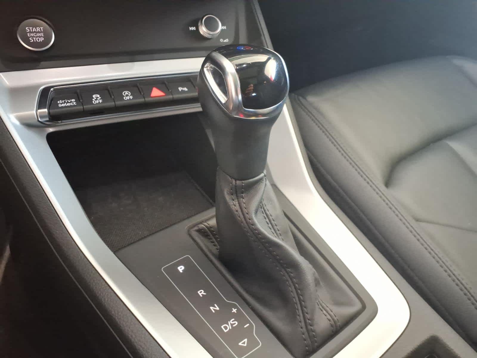 2020 Audi Q3 Premium 45 TFSI quattro