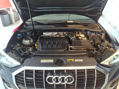 2020 Audi Q3 Premium 45 TFSI quattro