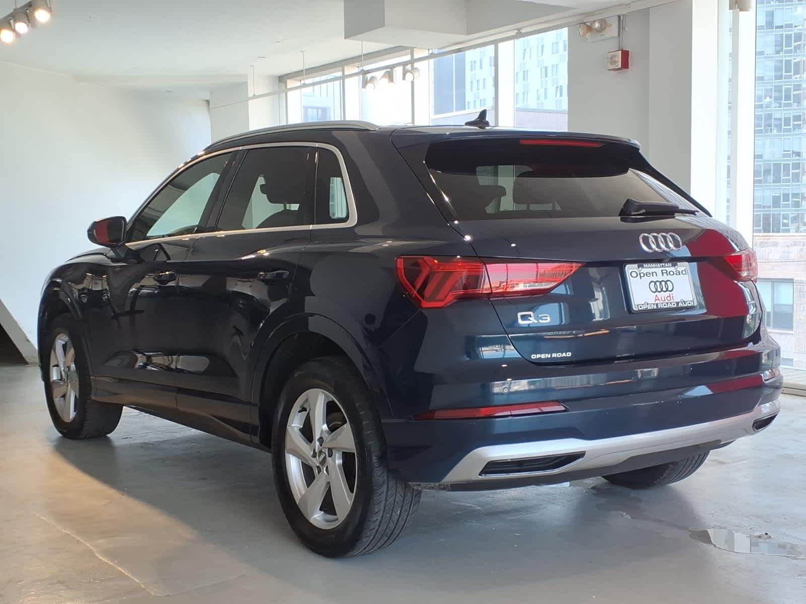 2020 Audi Q3 Premium 45 TFSI quattro