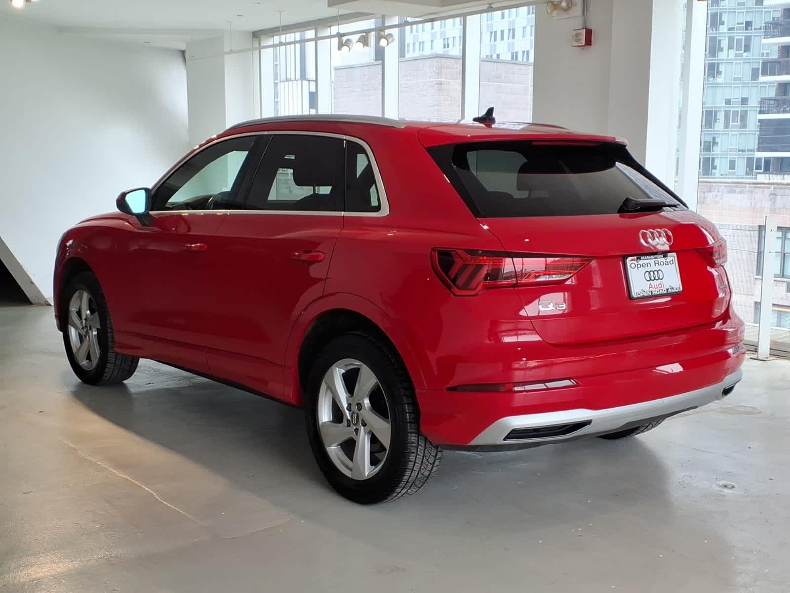 2020 Audi Q3 Premium 45 TFSI quattro