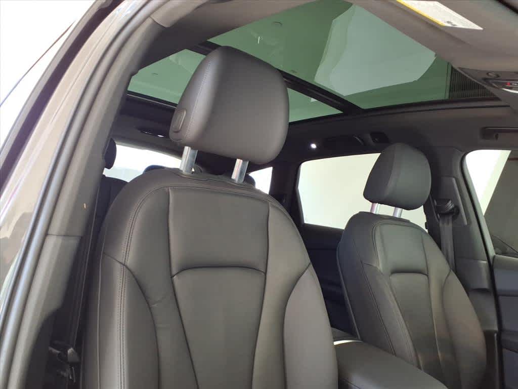 2021 Audi Q7 Premium 45 TFSI quattro