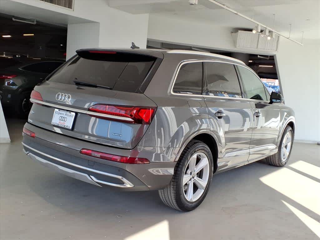 2021 Audi Q7 Premium 45 TFSI quattro