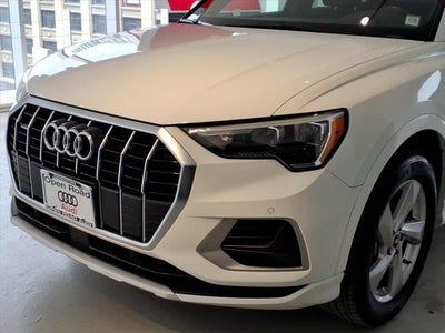 2022 Audi Q3 Premium 40 TFSI quattro