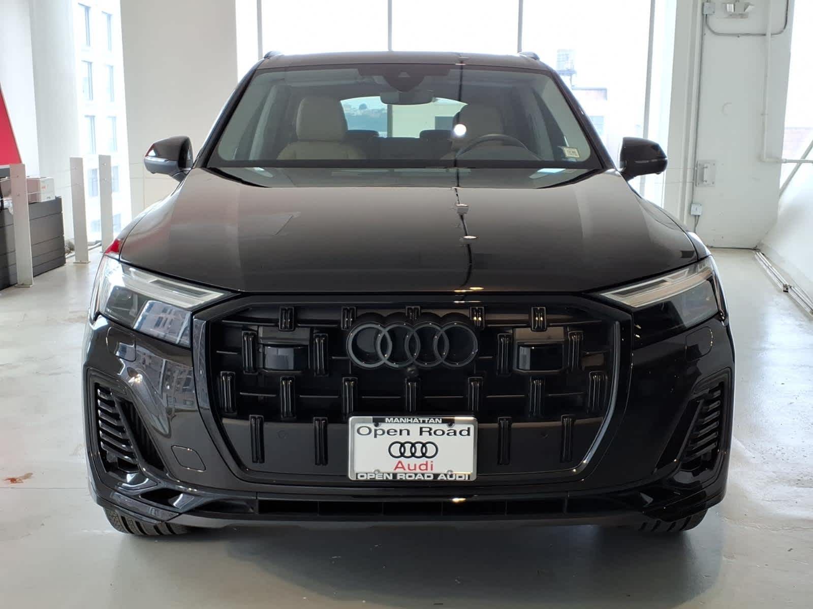 2026 Audi Q7 Premium 55 quattro *Ltd Avail*