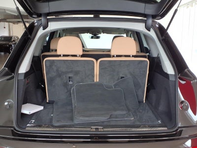 2026 Audi Q7 Premium 55 quattro *Ltd Avail*