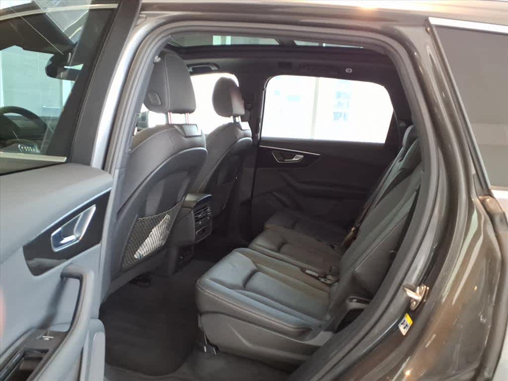 2025 Audi Q7 Premium 55 TFSI quattro