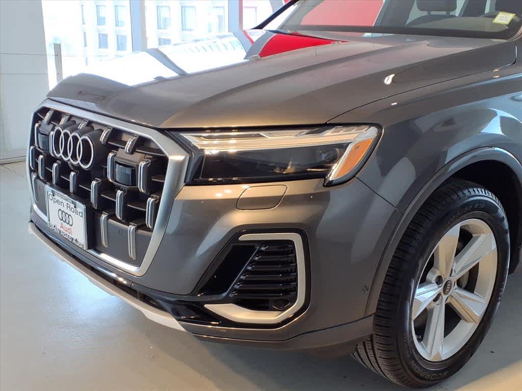 2025 Audi Q7 Premium 55 TFSI quattro