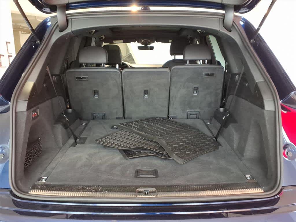 2023 Audi Q7 Premium 55 TFSI quattro