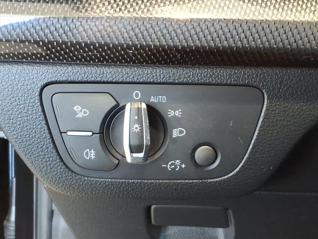 2023 Audi SQ5 Premium Plus 3.0 TFSI quattro